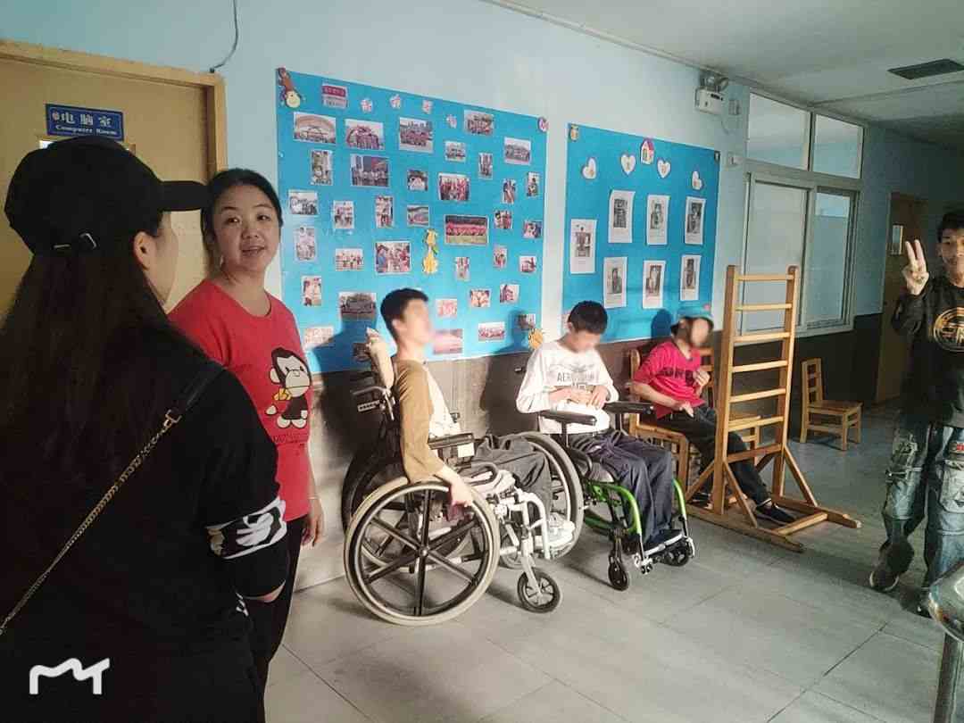 盛美母嬰國慶福利院之行，共祝愿祖國好！