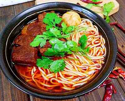 牛肉湯加盟創業優勢多 實現致富夢想之