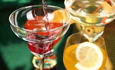 飲品加盟讓創(chuàng)業(yè)無(wú)憂 輕松步入財(cái)富生活