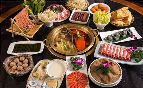 城鎮開火鍋店如何選址？巴派紅門火鍋給你全面指導