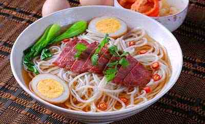 創(chuàng)業(yè)就選米線加盟 開店經(jīng)營無憂致富