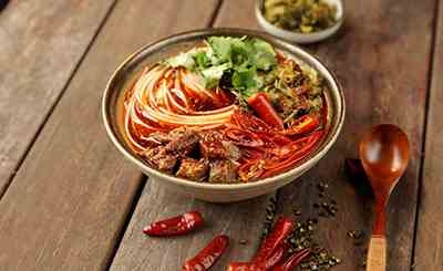 中國餐飲業(yè)現(xiàn)狀分析
