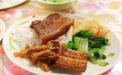 醉棒大骨飯 為消費者們提供標準化好產(chǎn)品