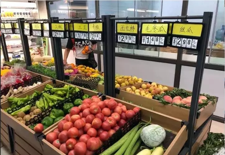 便利店+小吃+咖啡,8個月1400家直營店,蘇寧打劫