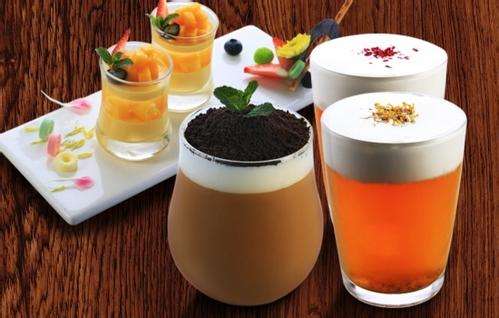 開茶飲店，用藝術范兒，四季暢銷，加盟甜不甜