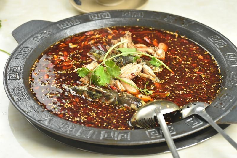 重慶美蛙魚頭火鍋真實加盟案例分享