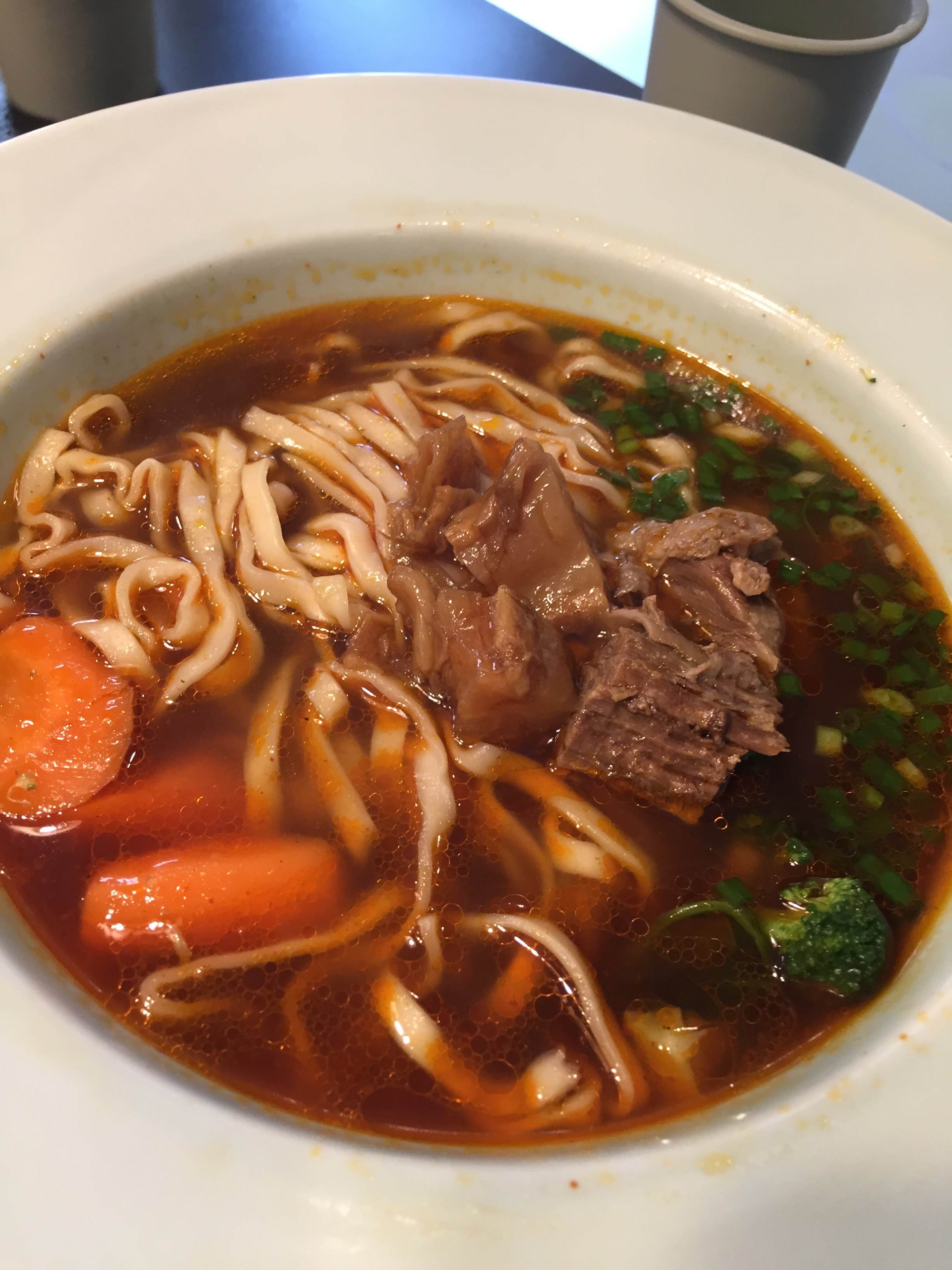 加盟一家康師傅私房牛肉面館怎么樣？加盟條件