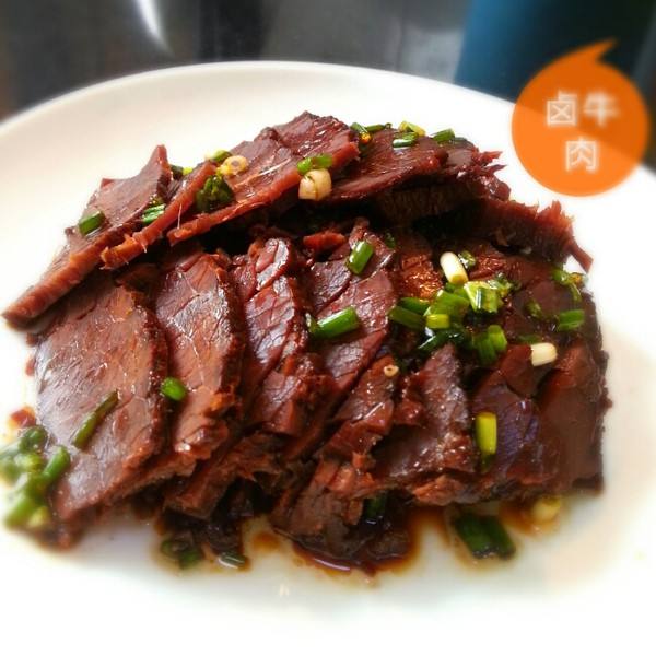 鹵肉加盟好項(xiàng)目就選味谷鹵肉小吃加盟