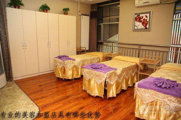 開一家會(huì)賺錢的美容加盟店應(yīng)具備的三大條件
