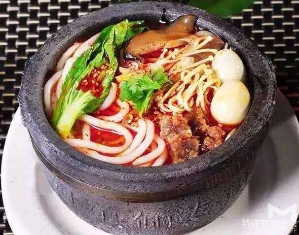 加盟什么店掙錢？姐弟土豆粉加盟費多少錢？