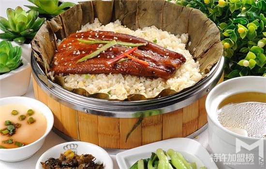 熱門投資項目荷小館荷葉飯花樣百出倍受寵