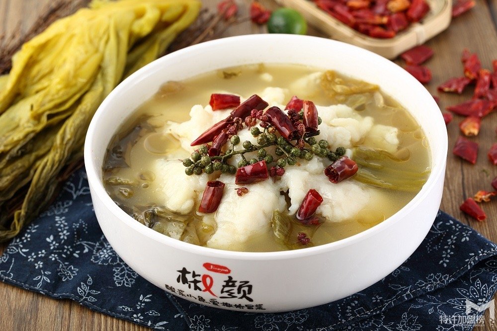 一道菜開起一家店,酸菜魚加盟店日流水14000元?