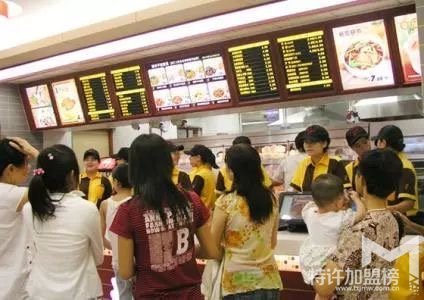 致富好項(xiàng)目選擇老娘舅快餐開(kāi)店加盟有哪些市場(chǎng)優(yōu)勢(shì)?