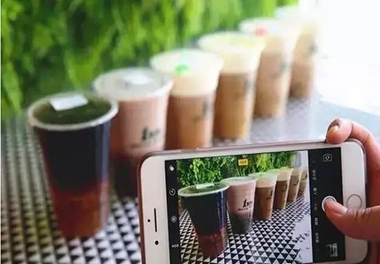 一點點加盟店一年能賺多少錢?年入18-24萬左右