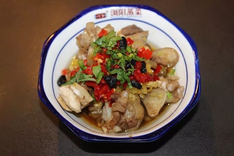 2019年開店加盟福利來啦！何爹實施0費用加盟政策