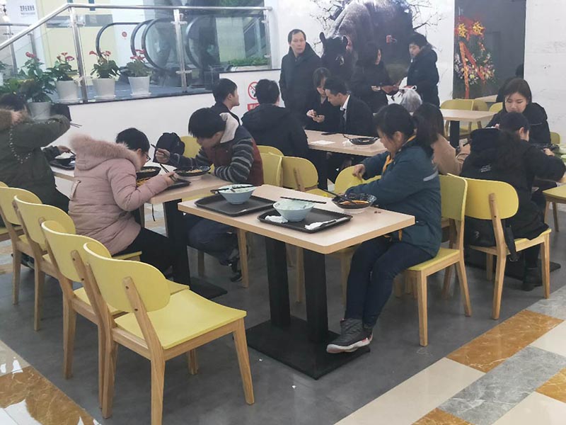 想開家重慶小面加盟店沒有經(jīng)驗(yàn)可以嗎?