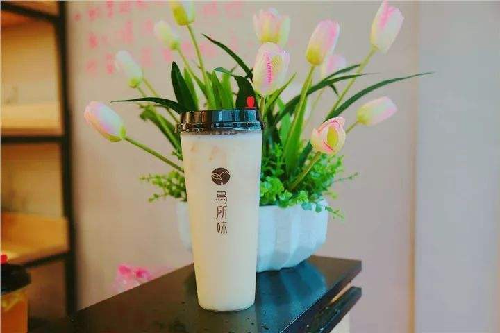 大學生創業適合加盟烏所味奶茶嗎?總部有哪些幫扶