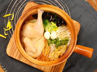 加盟刀小蠻云南米線怎么樣?流程簡便可迅速上手