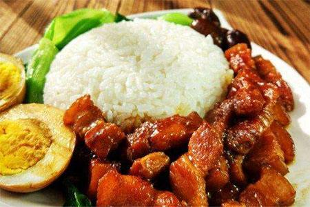 開家魯阿鹵大碗鹵肉飯加盟店怎么樣？加盟條件和流程有哪些