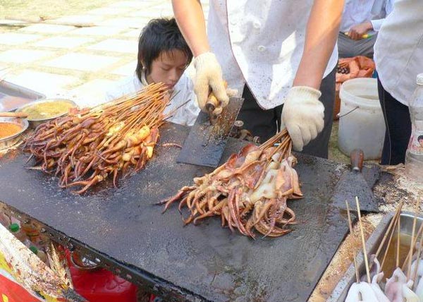 2019街邊攤比較熱門的特色小吃有哪些?_小吃加盟網