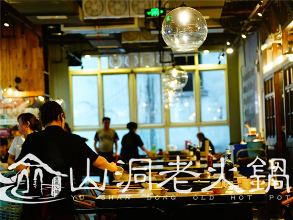 加盟成都火鍋店哪家強？這家后續服務很逆天！