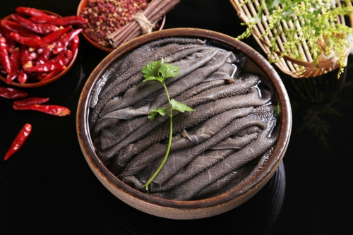 還在為去哪兒吃火鍋發(fā)愁？這家火鍋?zhàn)屇懵勔幌露甲卟粍?dòng)了
