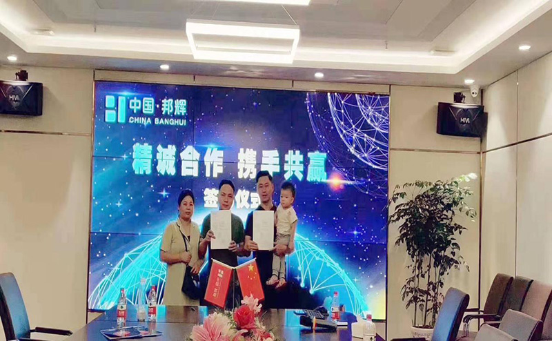 加盟山城防空洞火鍋怎么樣？來自福建泉州的加盟商回答你