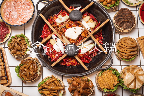  開一家火鍋店大概多少錢？這個品牌加盟費全國***低！