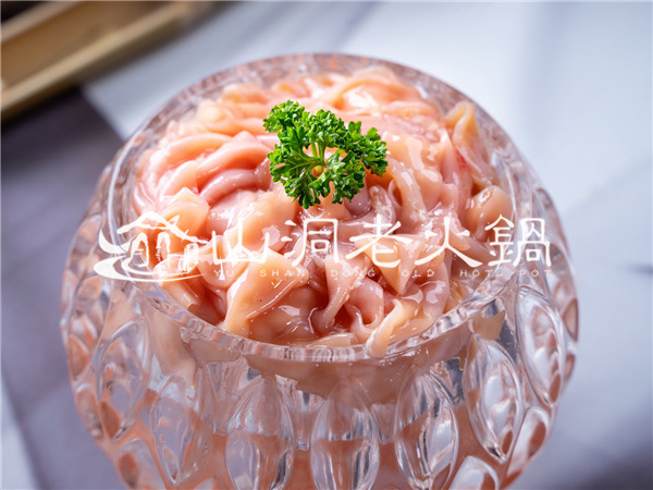 重慶***的老火鍋，這家火鍋店一定要去！