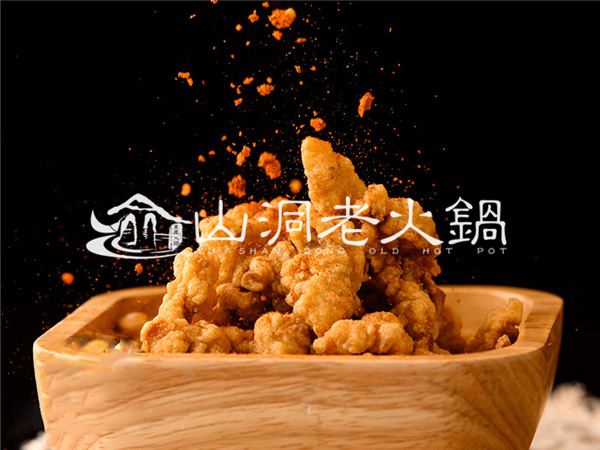 重慶***的老火鍋？這家網紅店上榜無疑！