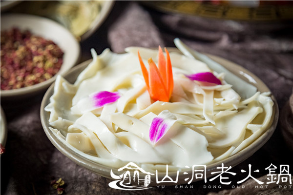 重慶火鍋店加盟什么好？5大優(yōu)勢(shì)助力創(chuàng)業(yè)！