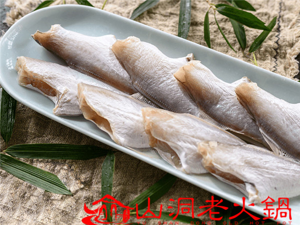 四川本地人吃什么火鍋？這家店門前排的隊就是答案！