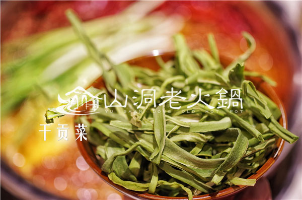 成都火鍋哪家***好吃？這家店每天都要排2小時的隊！