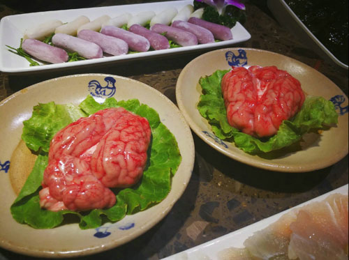 享受地道重慶老火鍋，麻辣重點(diǎn)***讓你吃的滿足