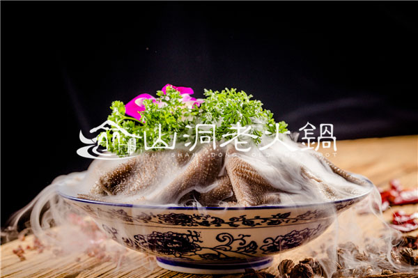 重慶吃火鍋哪里***正宗？這家店深得民心！