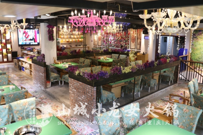 重慶火鍋連鎖店加盟，怎么去經(jīng)營(yíng)一家火鍋加盟店