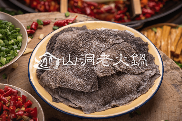 重慶火鍋店哪家***出名？當地人都去這家店！