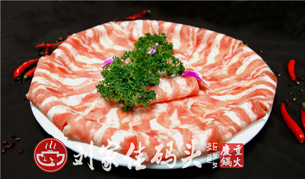 重慶火鍋哪家好吃？正宗牛油鍋底推薦