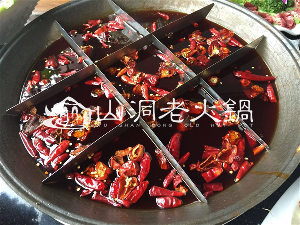 舌尖上的重慶火鍋？這家店憑借品質上榜！