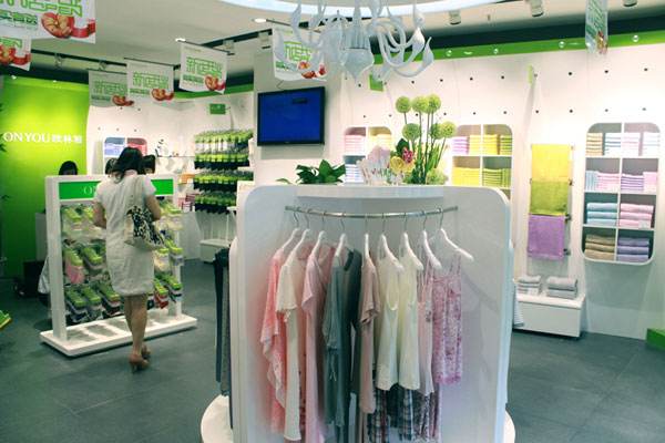 想開內(nèi)衣店,加盟歐林雅怎么樣