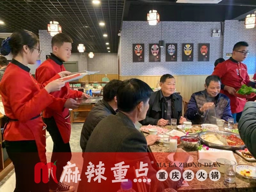 重慶火鍋連鎖店加盟，麻辣重點老火鍋一直都在發(fā)展