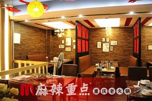 重慶火鍋加盟連鎖店前景怎么樣，前期選址需考慮這幾大因素