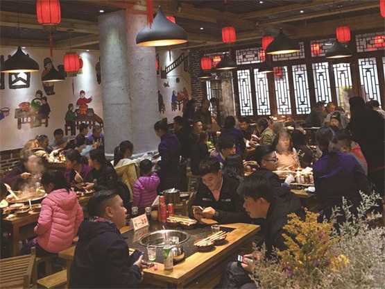 祝賀重慶麻辣重點火鍋品牌與福建莆田卓總簽約合作！
