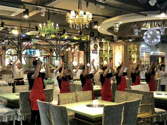 四川特色火鍋加盟店如何有效控制成本？20年經營心得分享！