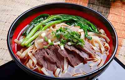 重慶老五牛肉面投資小見效快利潤高，獲得一致好評