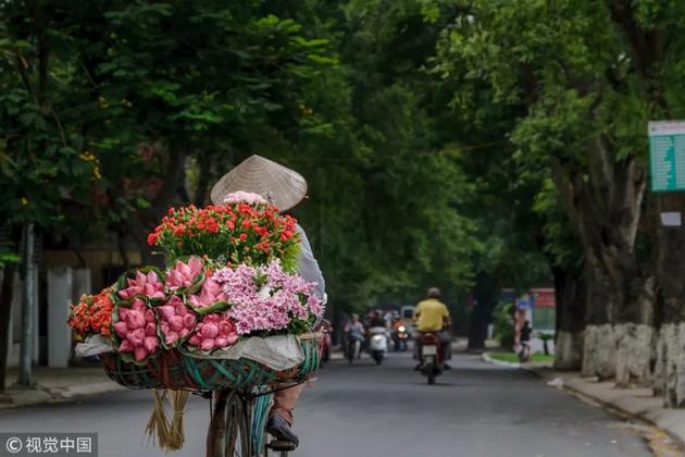 上半年直播帶貨,下半年“地攤經濟” 互聯網思維還有用嗎?