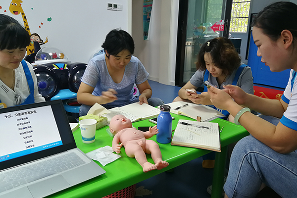 母嬰店加盟商如何經營好店鋪?