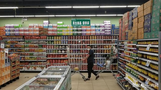 戰事將至中場，永輝的「新零售」仍在試錯！