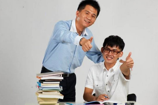 八人教育加盟條件