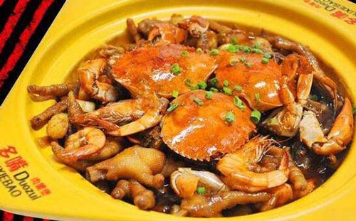 多嘴肉蟹煲、吃出時(shí)尚的美味